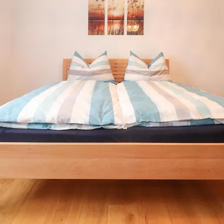 Schoenes بيت للعطل *